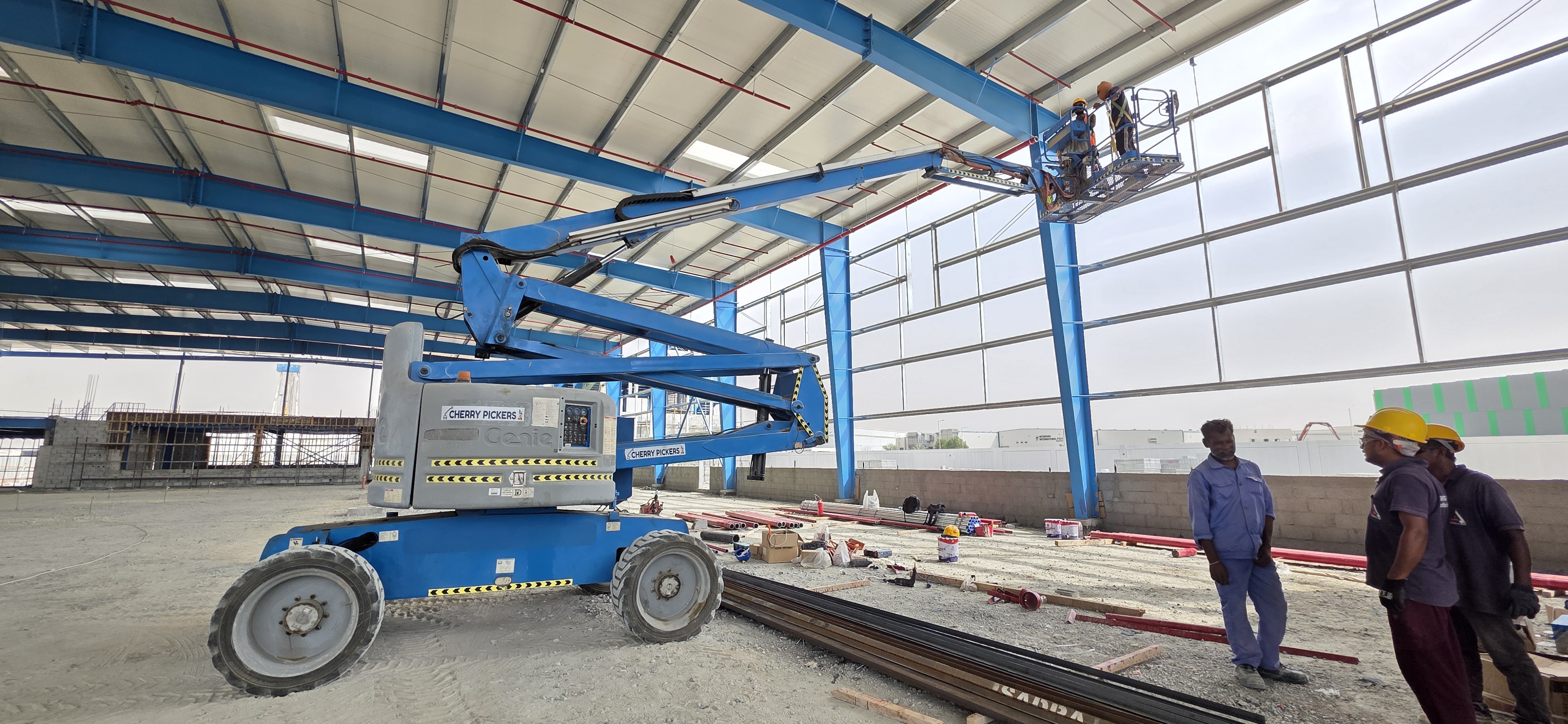 How heat changes what safe MEWP operation means in UAE summer