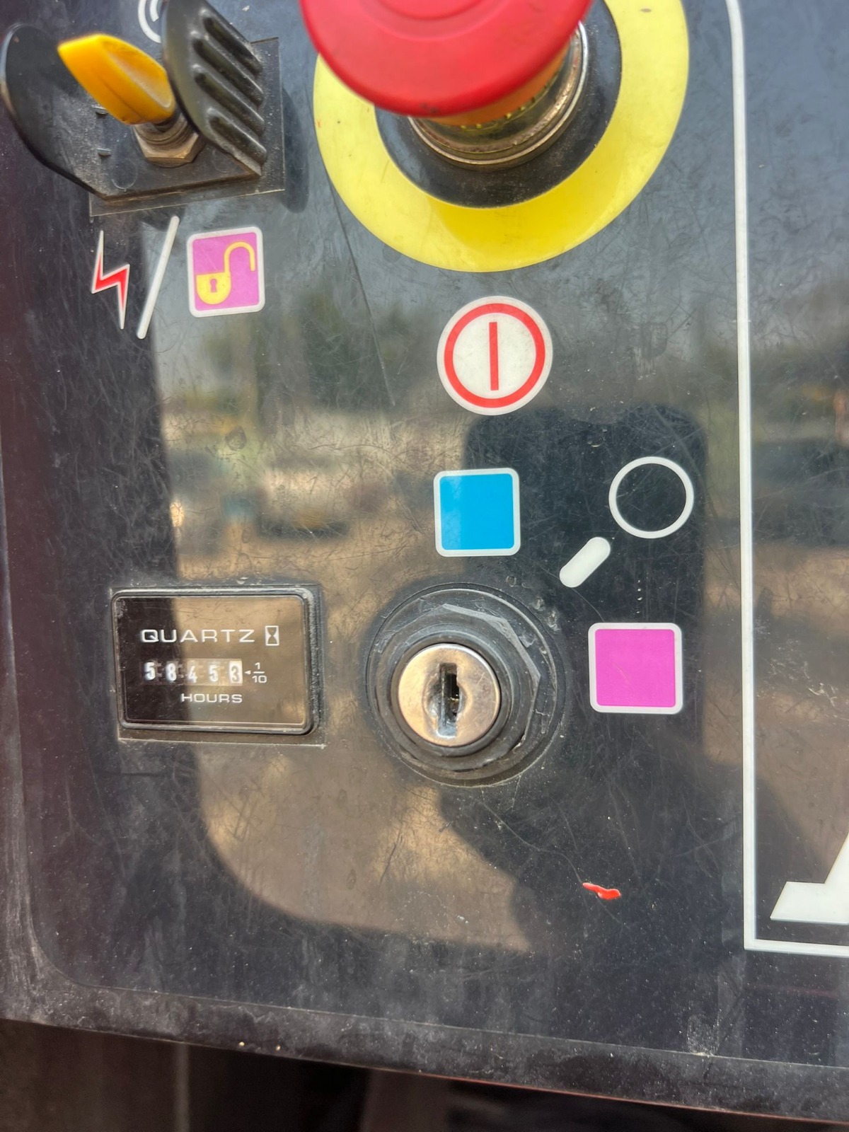 Telescopic Boom Lift - View 2