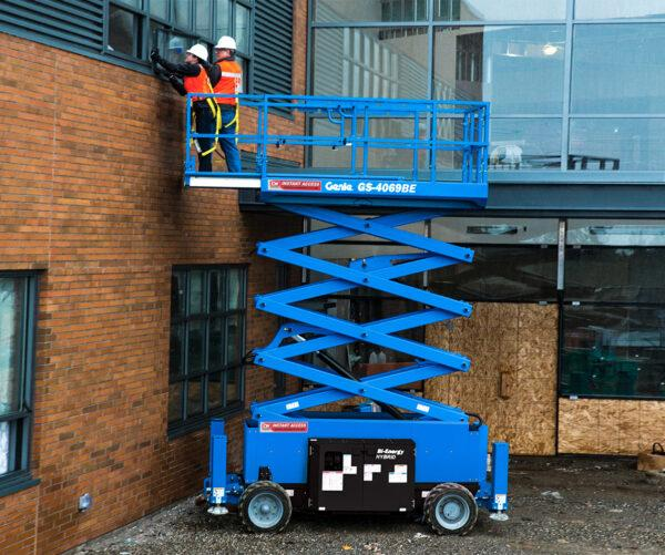 Genie GS-4069BE Hybrid Scissor Lift