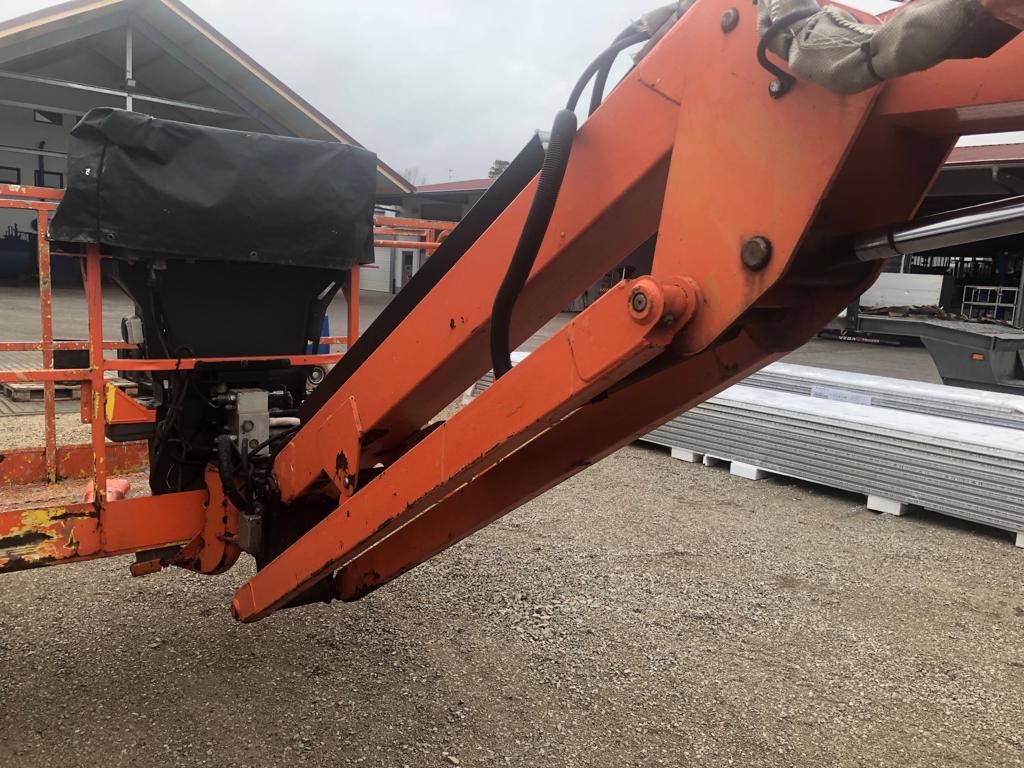 Sold - Telescopic Boom Lift - View 2