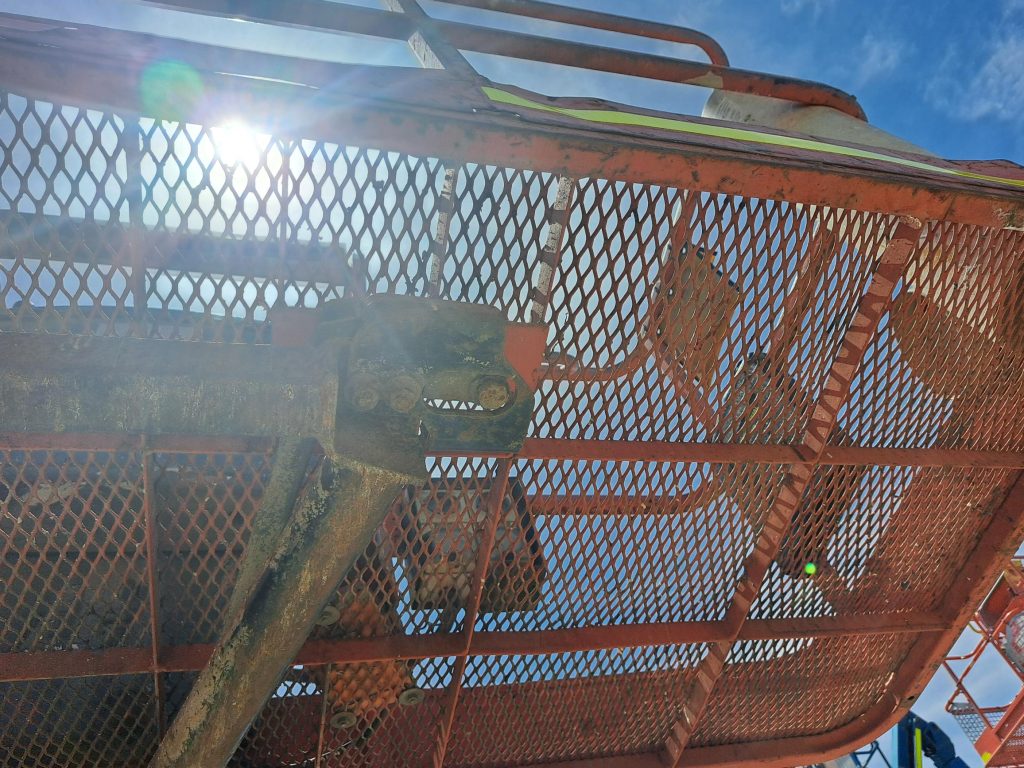 Sold - Telescopic Boom Lift - View 2