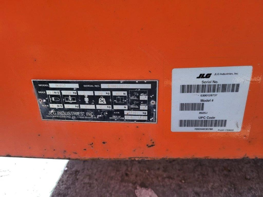 Sold - Articulated Boom Lift - View 2