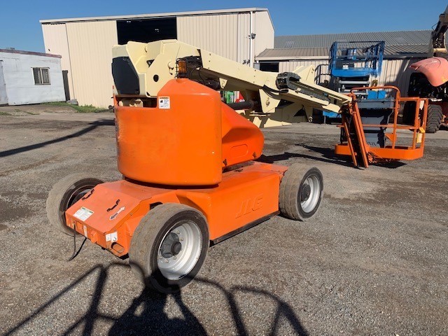 Sold - Articulated Boom Lift - View 2