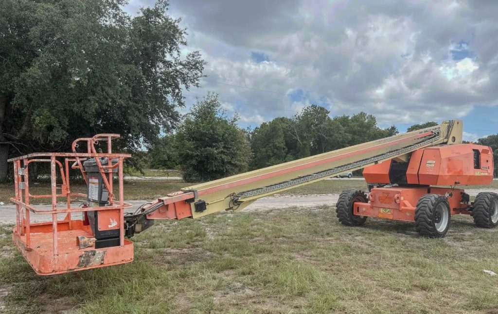 Sold - Telescopic Boom Lift - View 2