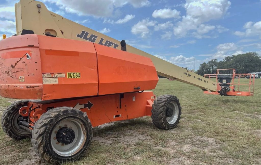 Sold - Telescopic Boom Lift - View 2