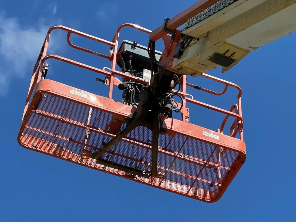 Sold - Telescopic Boom Lift - View 2
