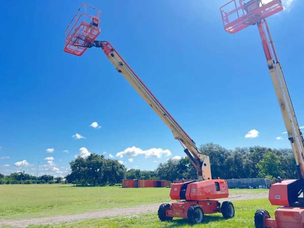 Sold - Telescopic Boom Lift - View 2