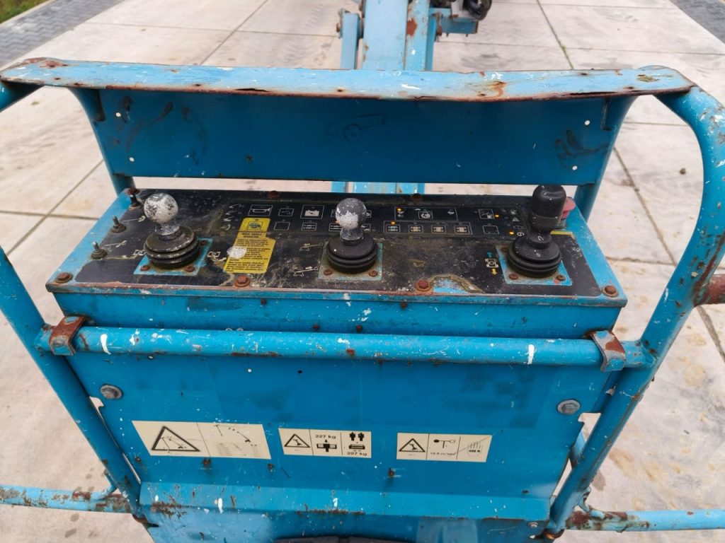 Sold - Articulated Boom Lift - View 3