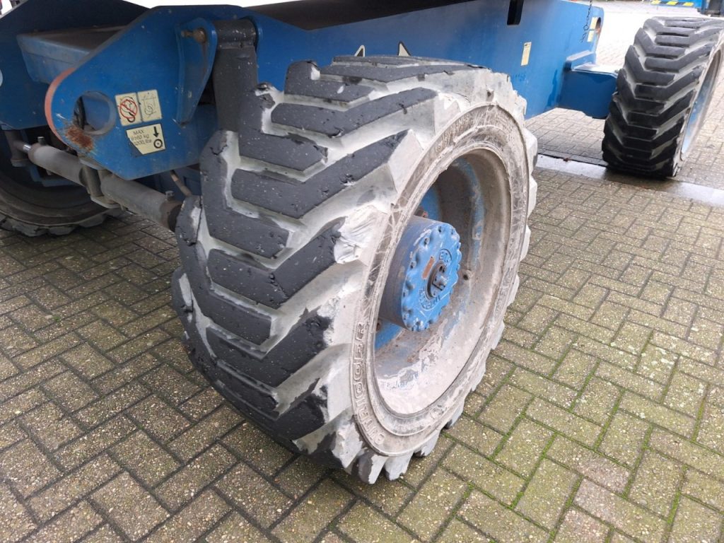 Sold - Telescopic Boom Lift - View 2