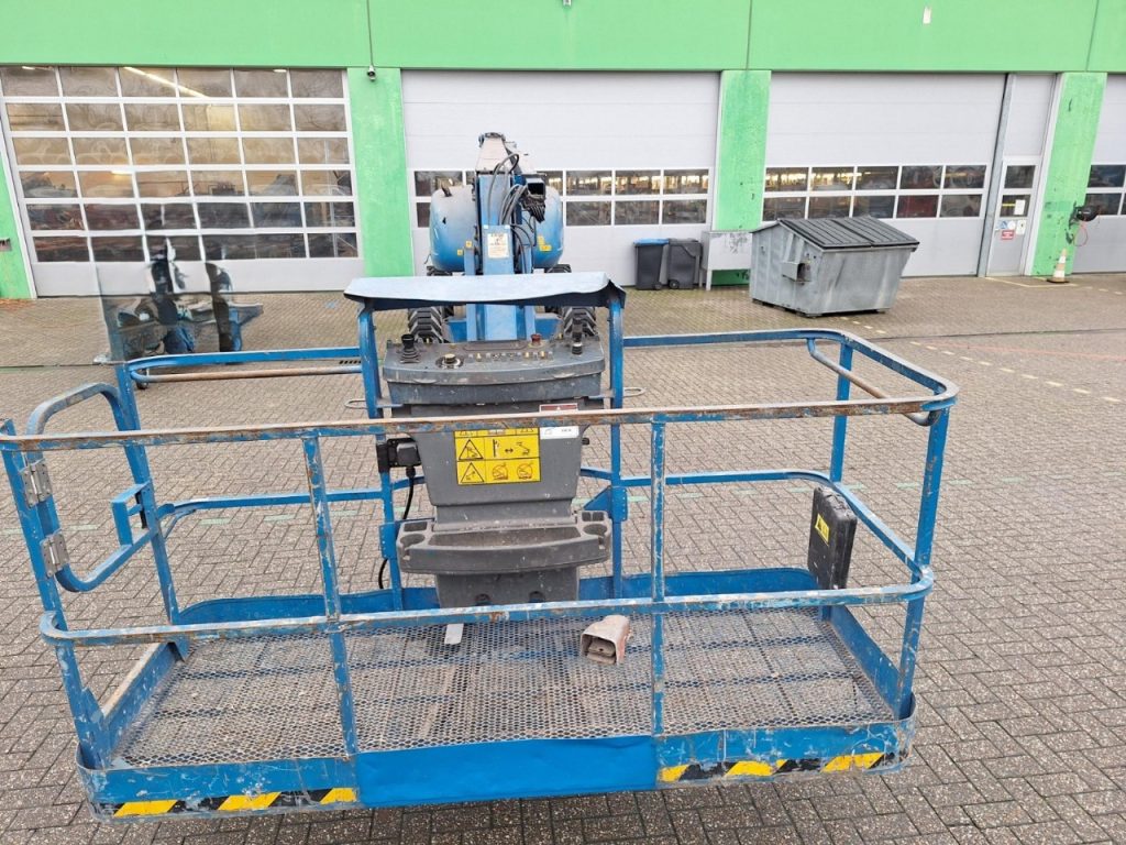 Sold - Telescopic Boom Lift - View 2