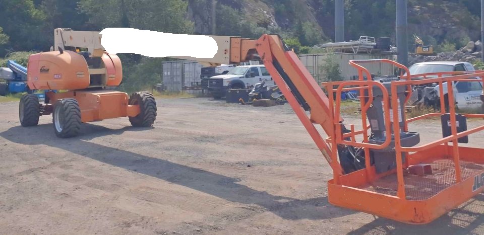 Sold - Telescopic Boom Lift - View 2