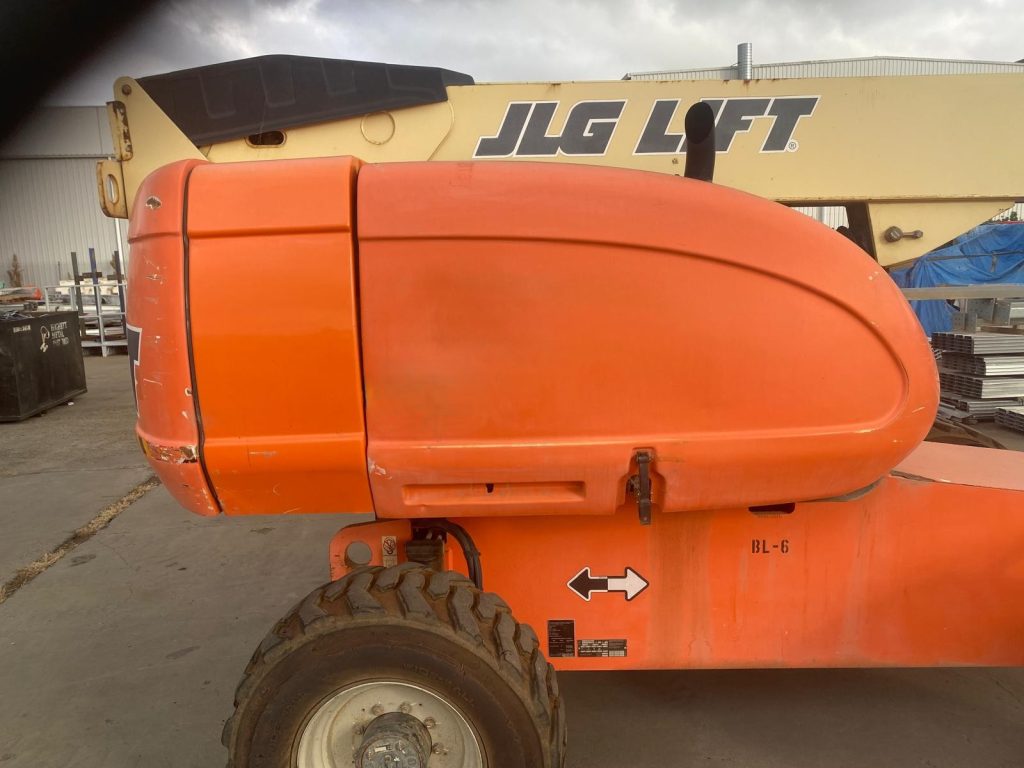 Sold - Telescopic Boom Lift - View 2