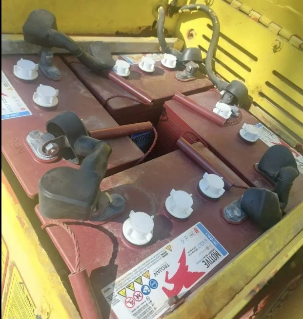 Sold - Telescopic Boom Lift - View 2