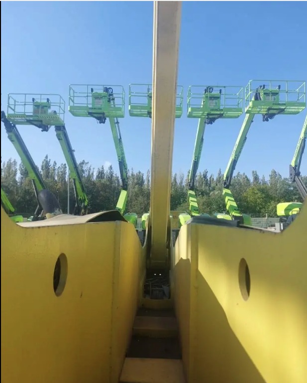 Sold - Telescopic Boom Lift - View 2
