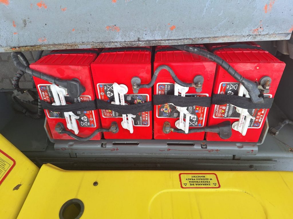 Sold - Telescopic Boom Lift - View 2
