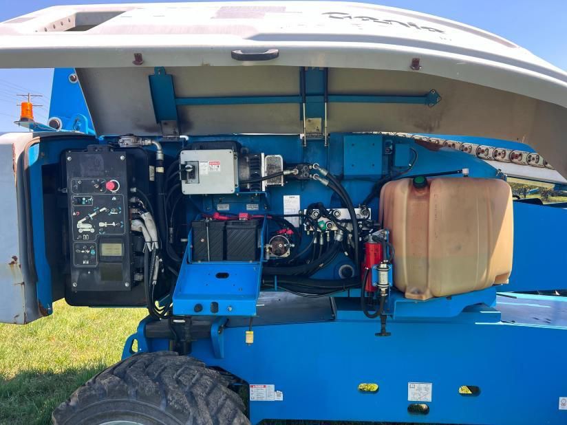 Sold - Telescopic Boom Lift - View 2