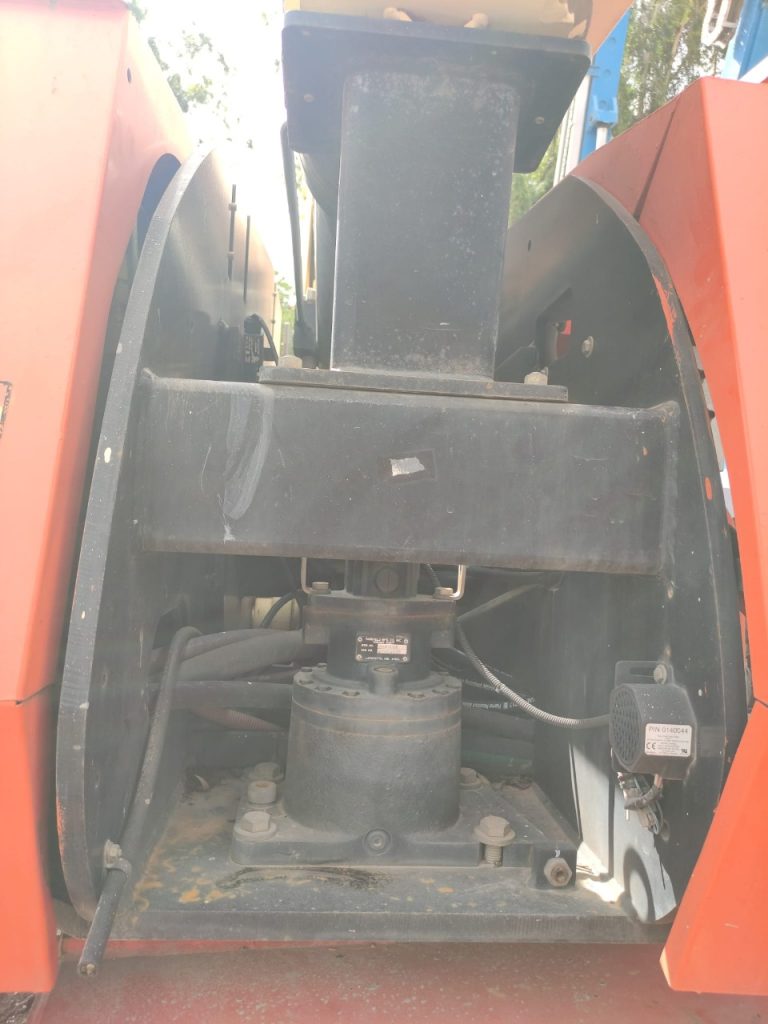 Sold - Telescopic Boom Lift - View 2