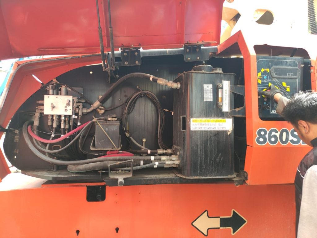 Sold - Telescopic Boom Lift - View 2