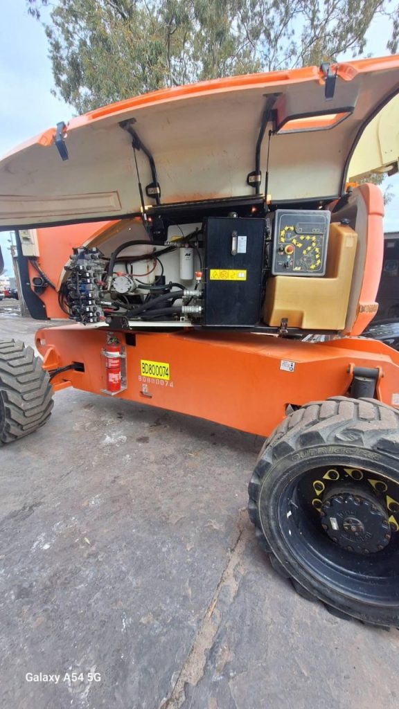 Sold - Telescopic Boom Lift - View 2