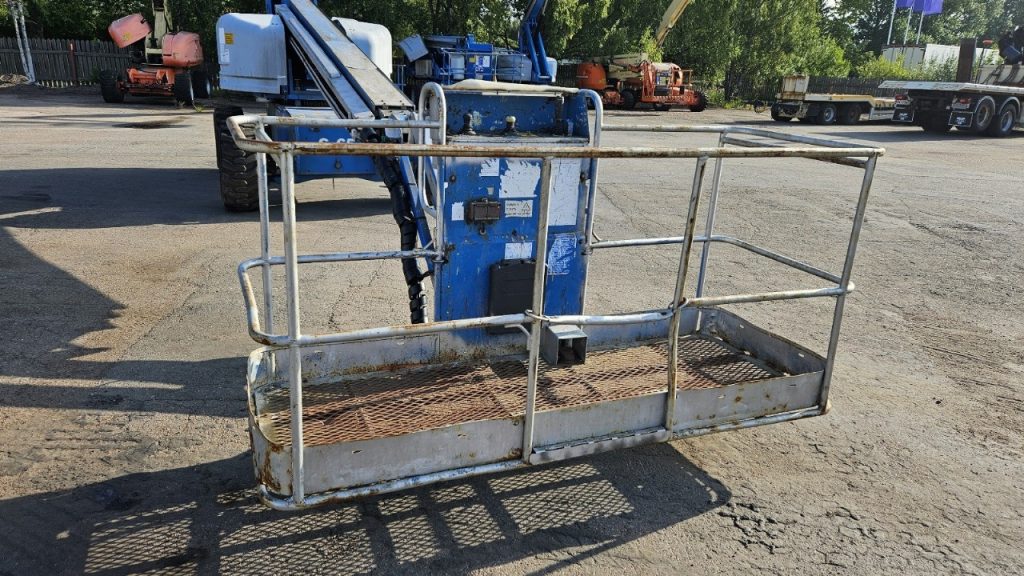 Sold - Telescopic Boom Lift - View 3