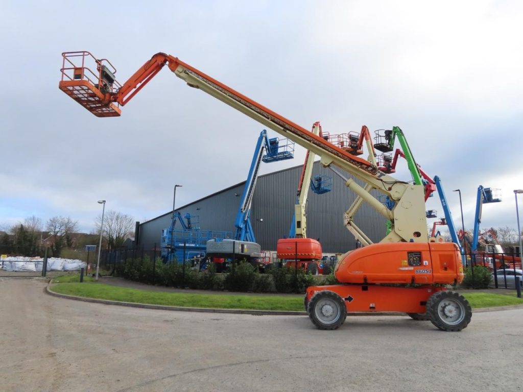 Sold - Scissor Lift - View 3