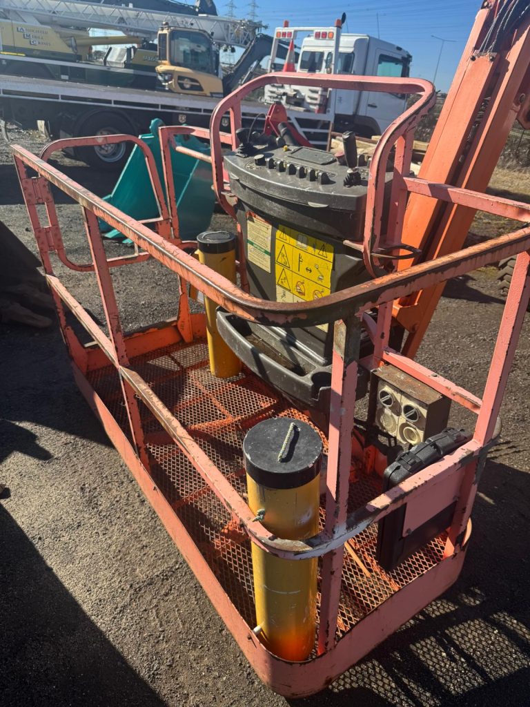 Sold - Telescopic Boom Lift - View 3