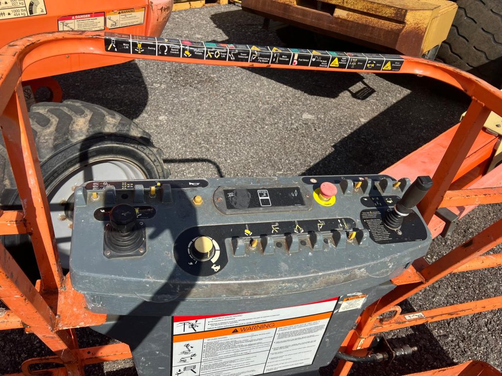 Sold - Telescopic Boom Lift - View 6