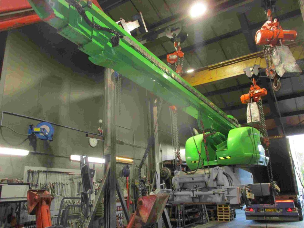 Sold - Telescopic Boom Lift - View 2