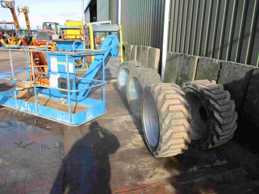 Sold - Telescopic Boom Lift - View 2