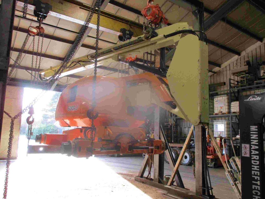 Sold - Telescopic Boom Lift - View 2