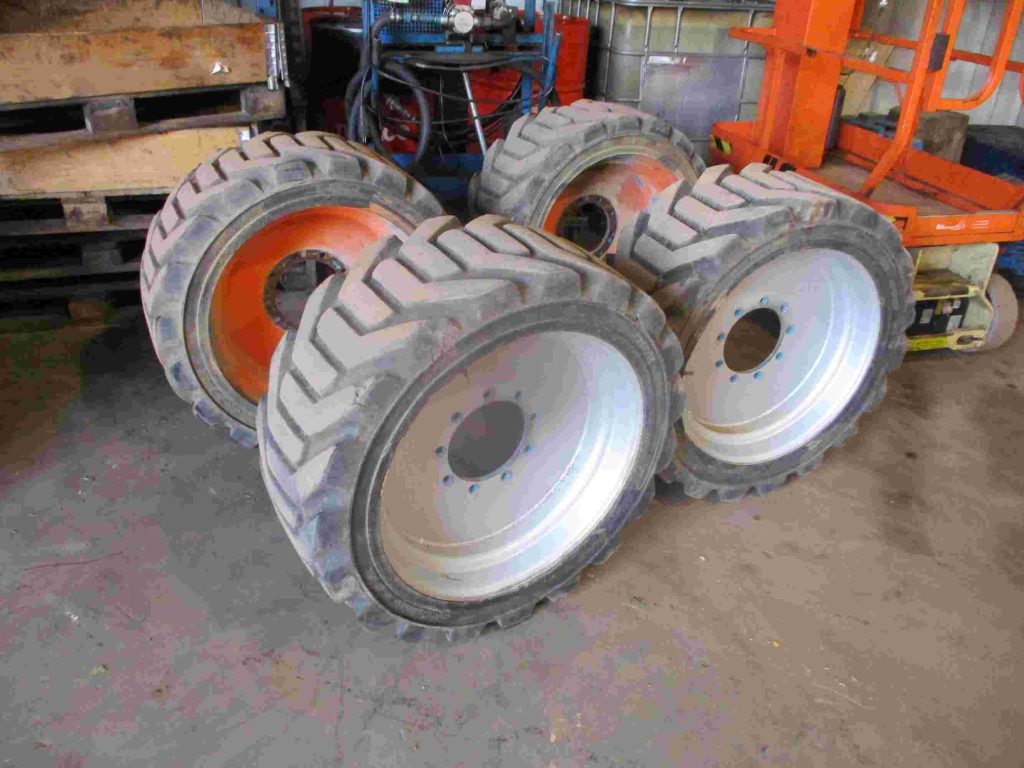 Sold - Telescopic Boom Lift - View 2