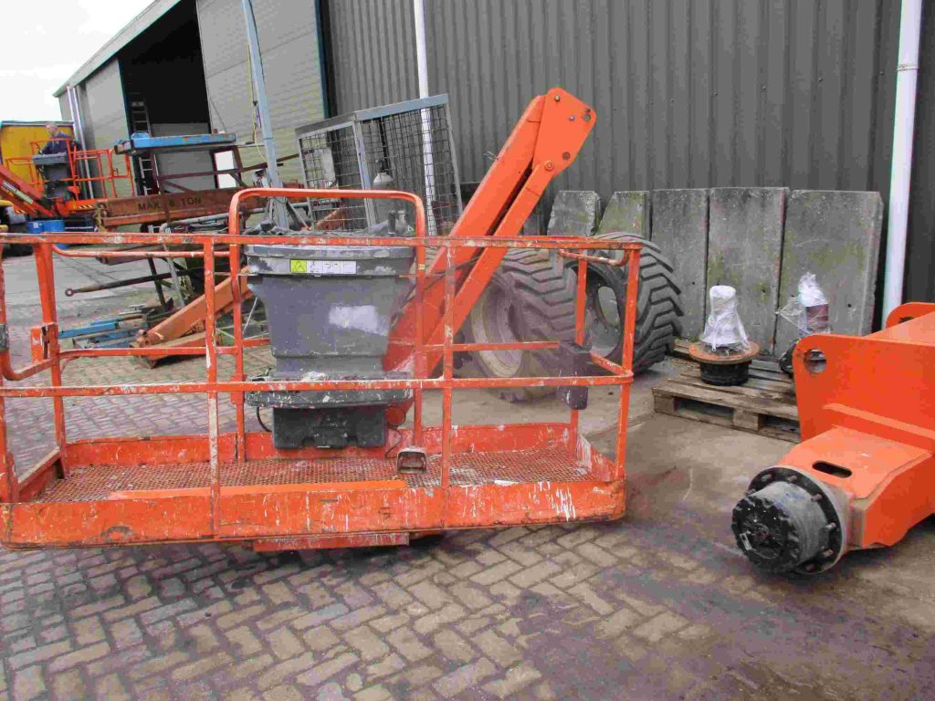 Sold - Telescopic Boom Lift - View 2