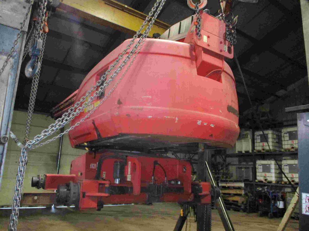 Sold - Telescopic Boom Lift - View 2