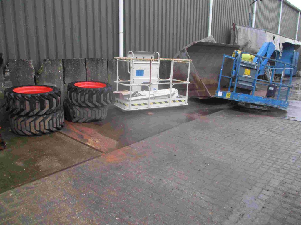Sold - Telescopic Boom Lift - View 2