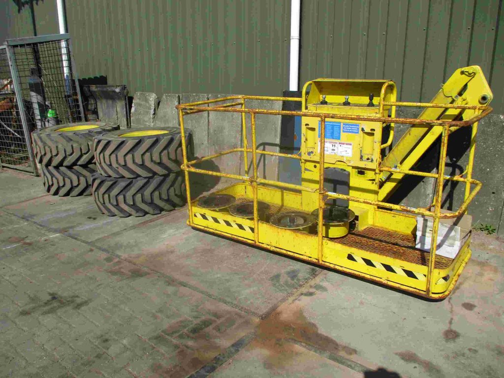 Sold - Telescopic Boom Lift - View 2