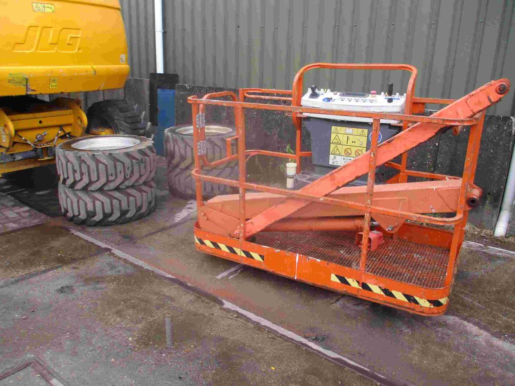Sold - Telescopic Boom Lift - View 2