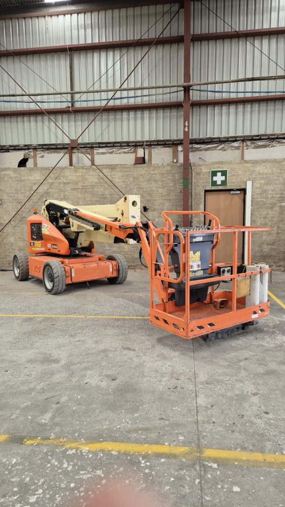Sold - Telescopic Boom Lift - View 2