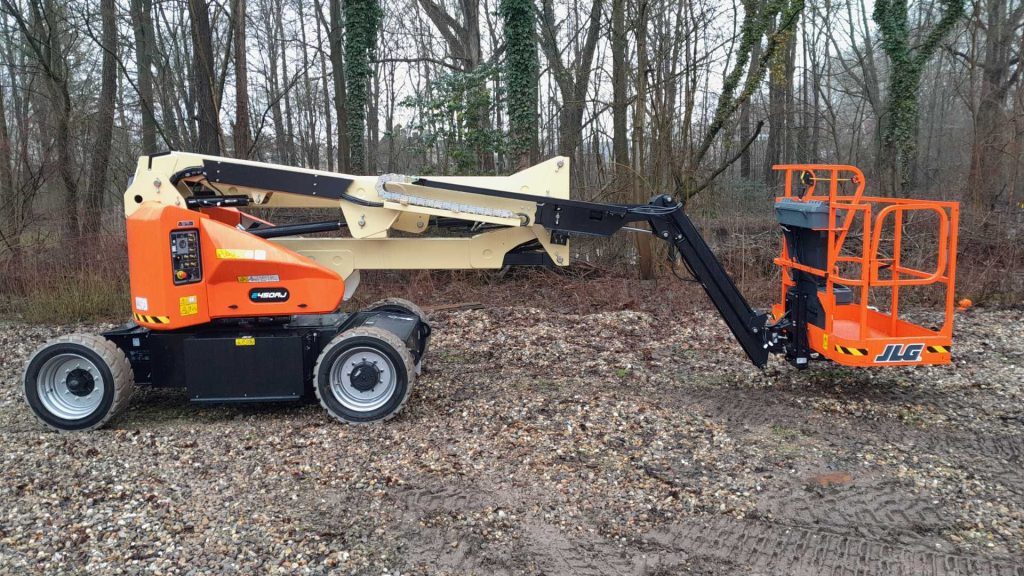 JLG E450AJ Electric Narrow Articulating Boom Lift