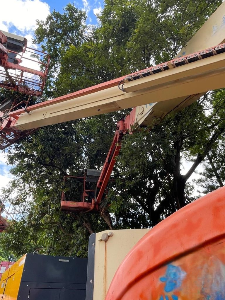 Sold - Telescopic Boom Lift - View 2