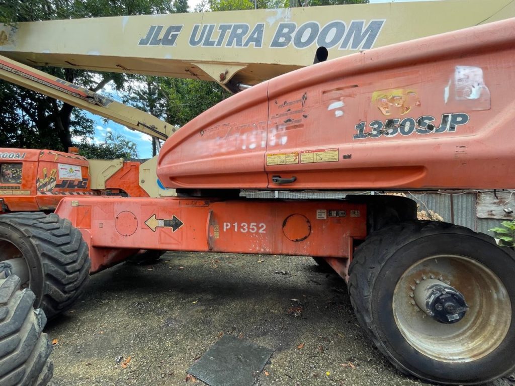 Sold - Telescopic Boom Lift - View 2