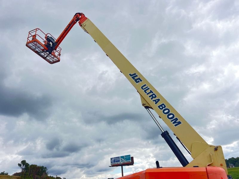 Sold - Articulated Boom Lift - View 2