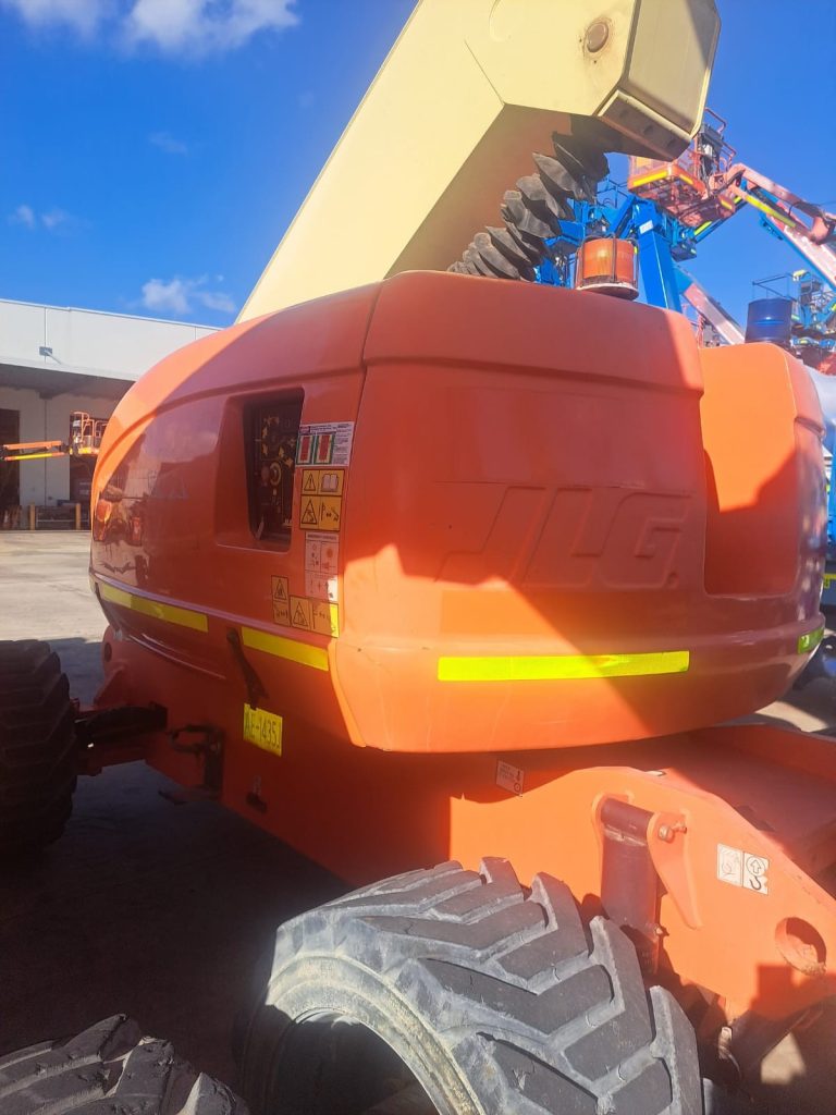 Sold - Scissor Lift - View 3