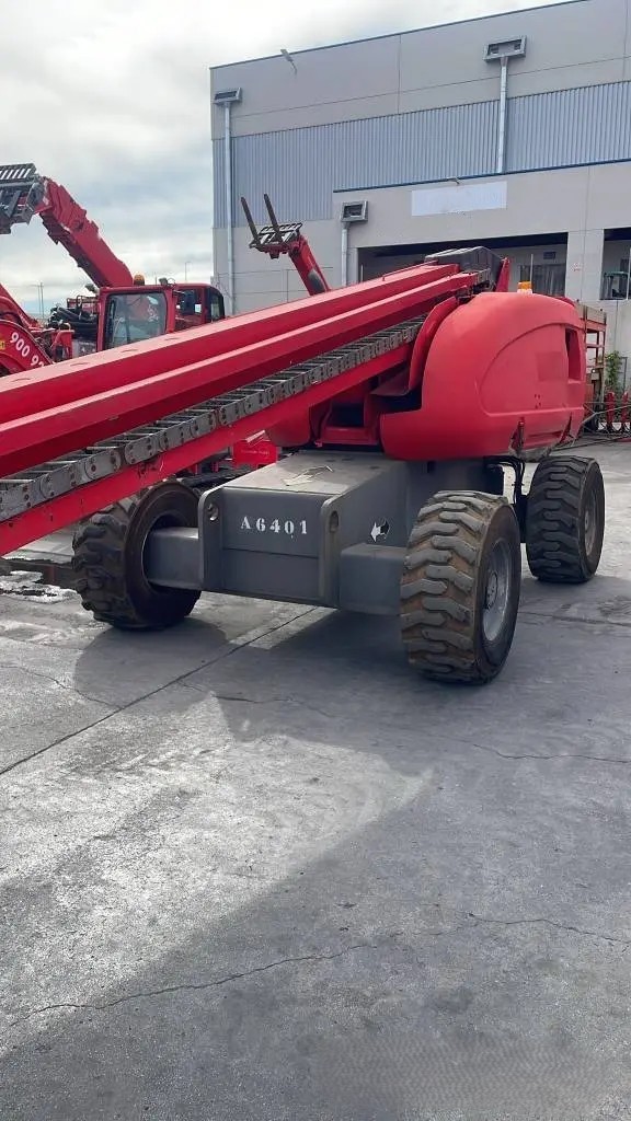 Scissor Lift - View 3