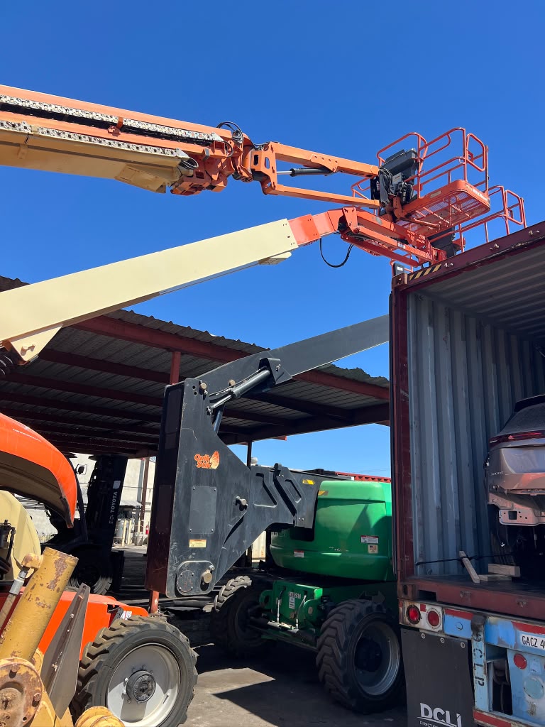 Telescopic Boom Lift - View 2