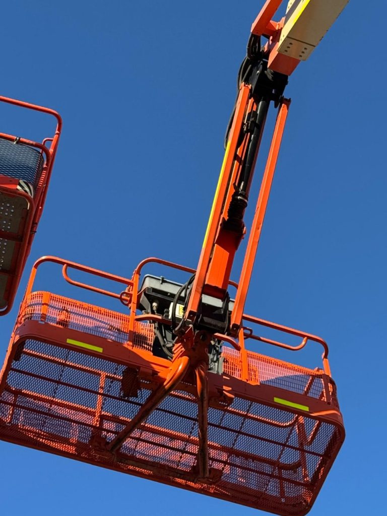 Sold - Scissor Lift - View 2